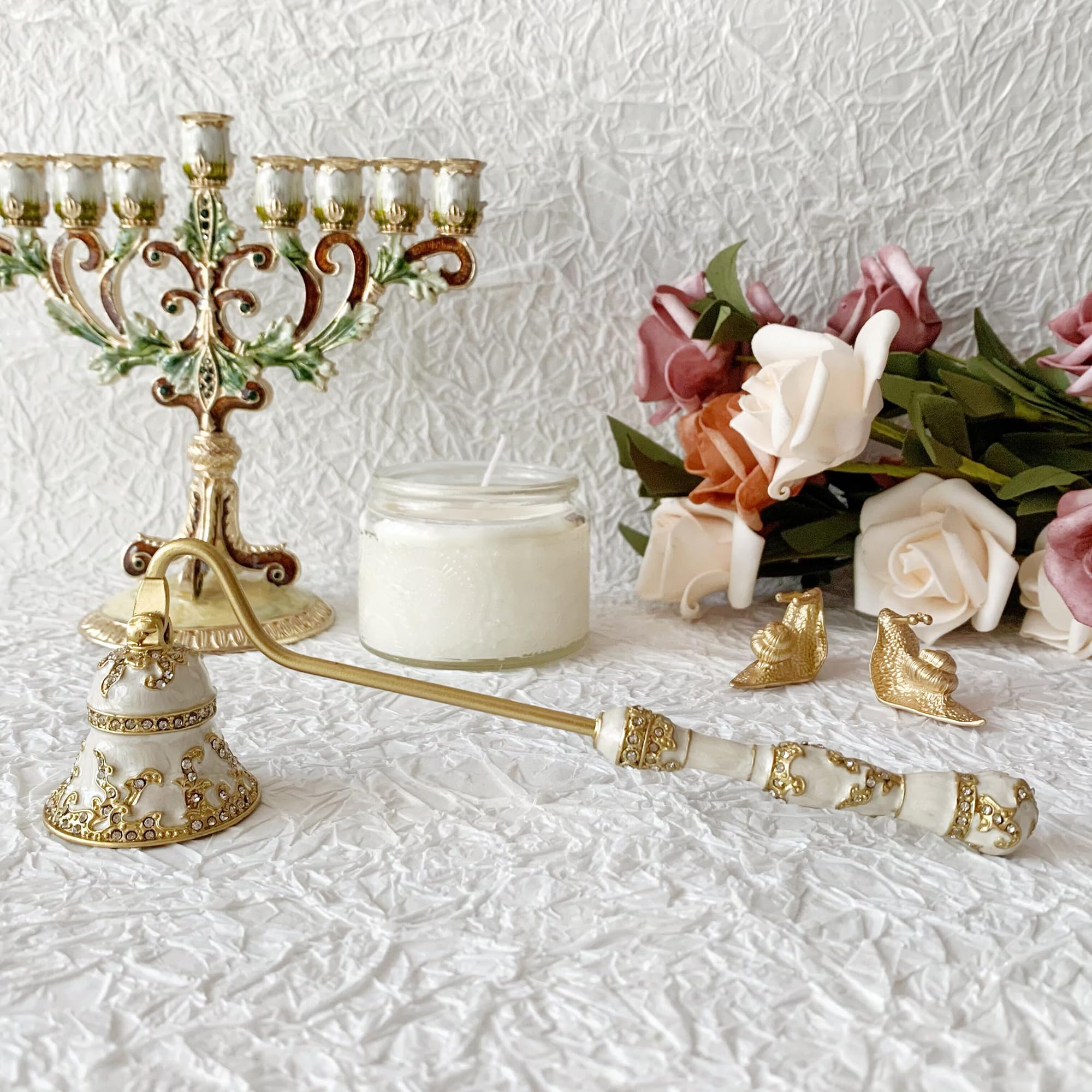 Collectible Collection - Apagavelas de lujo para menorá, diseño